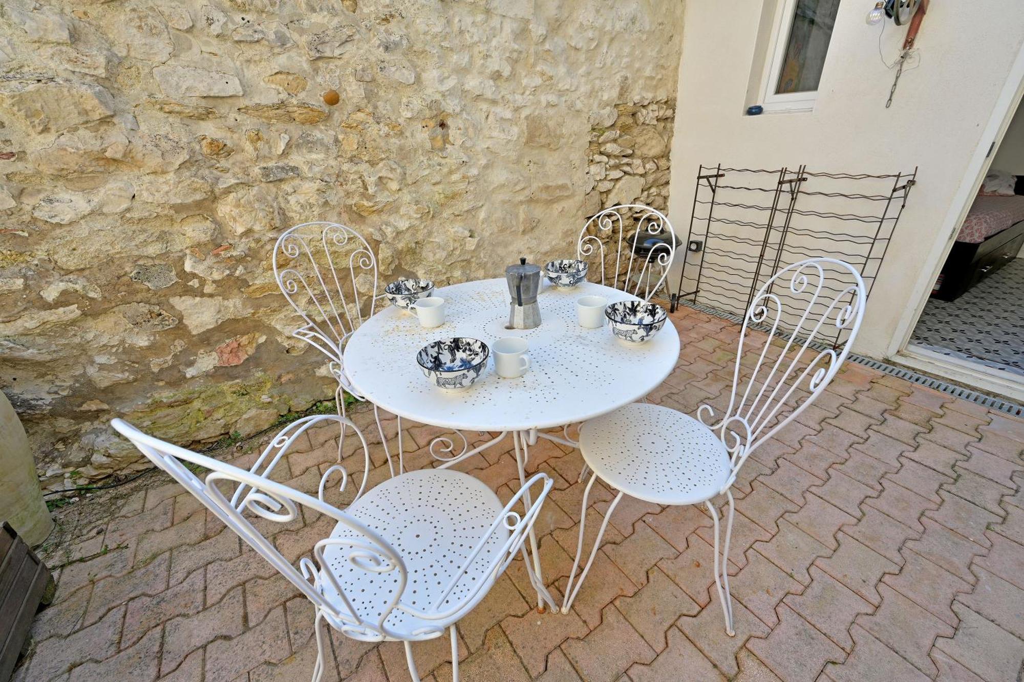 La Cigale - Vieux Village - Charmante Maisonnette Climatisee Avec Jardin Villeneuve-lès-Avignon Eksteriør billede